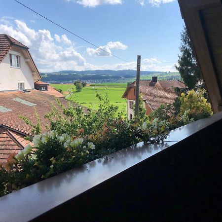 Kandis B&B Brunegg Buitenkant foto